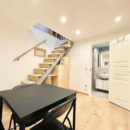 Apartman Cosy Studio In Historical Building. City Center *