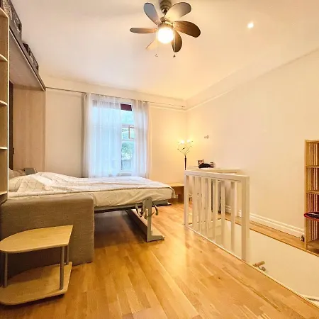 Cosy Studio In Historical Building. City Center Lejlighed